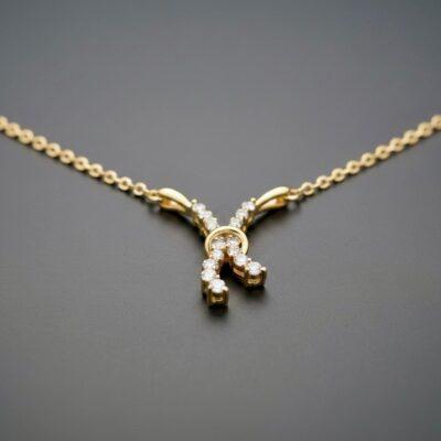 Rose Gold K Round Pendant with Link Chain